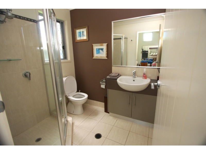 432 Oceanic Drive South, Wurtulla QLD 4575