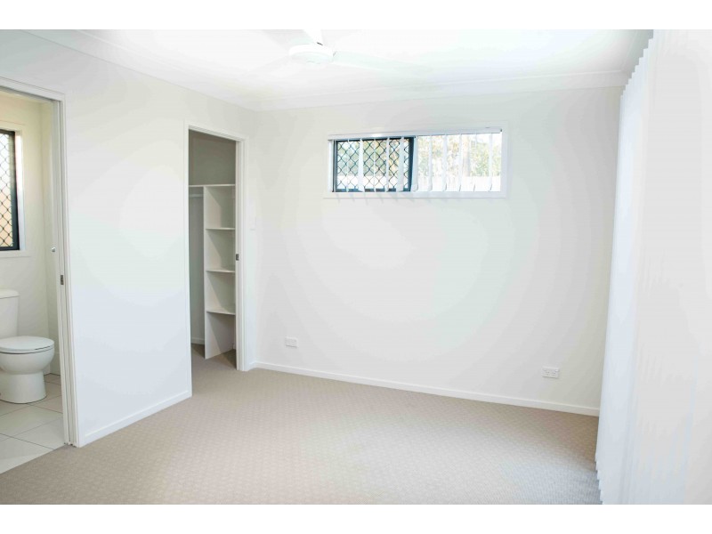 52 Central Drive, Eagleby QLD 4207