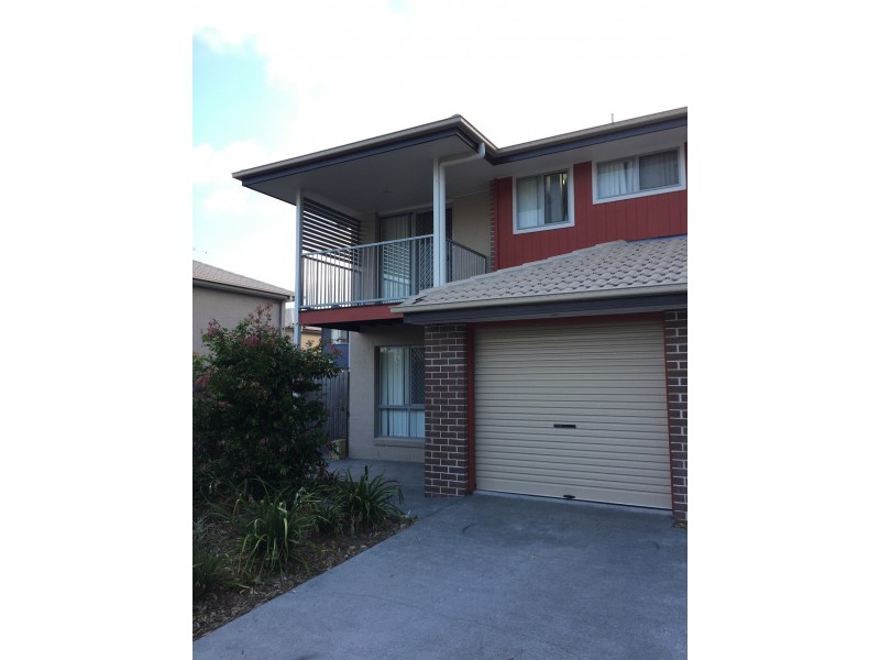 1 McAuley Parade, Pacific Pines QLD 4211