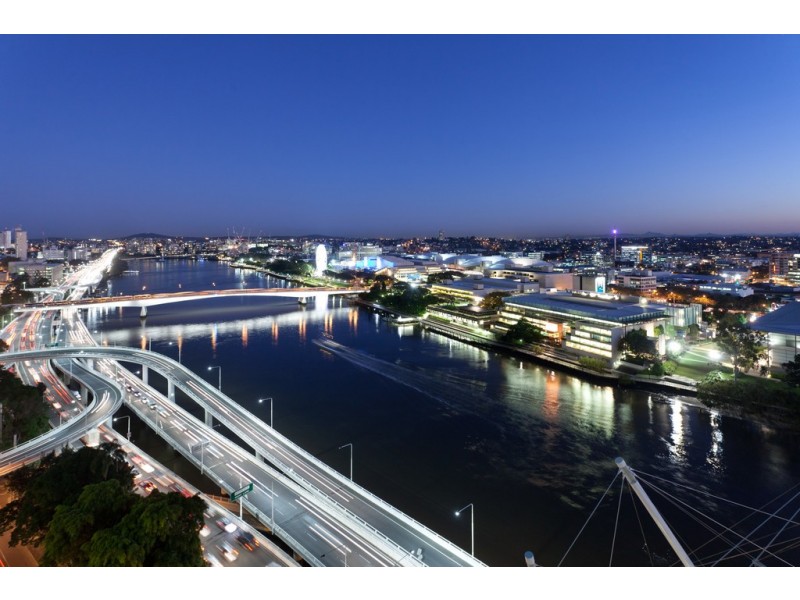 224/18 Tank Street, Brisbane City QLD 4000