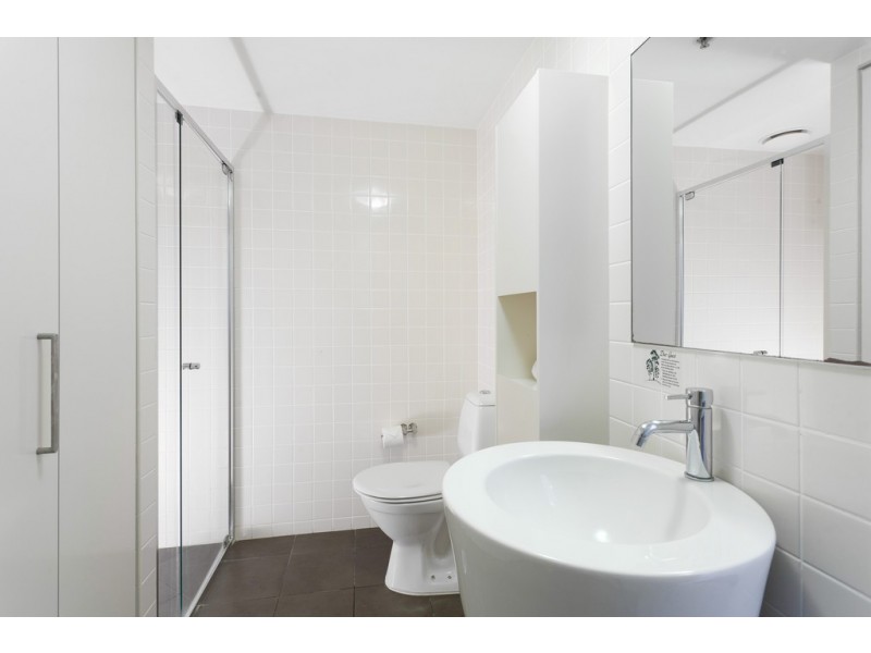 224/18 Tank Street, Brisbane City QLD 4000