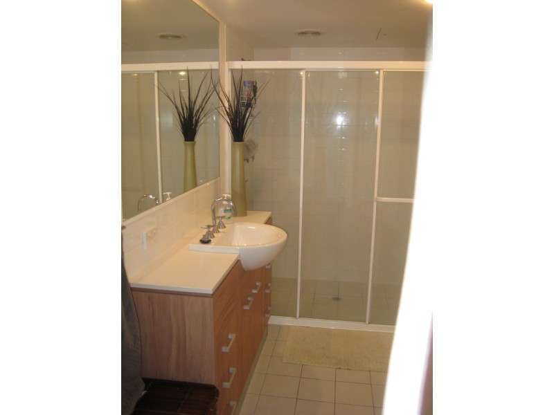 S13 8 Cordelia Street, South Brisbane QLD 4101