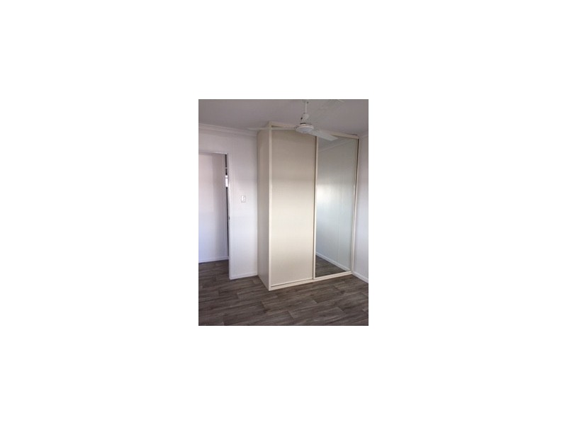 2/28a Archer Road, Moranbah QLD 4744