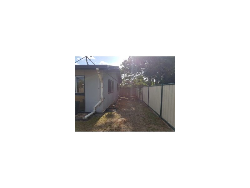 2/28a Archer Road, Moranbah QLD 4744