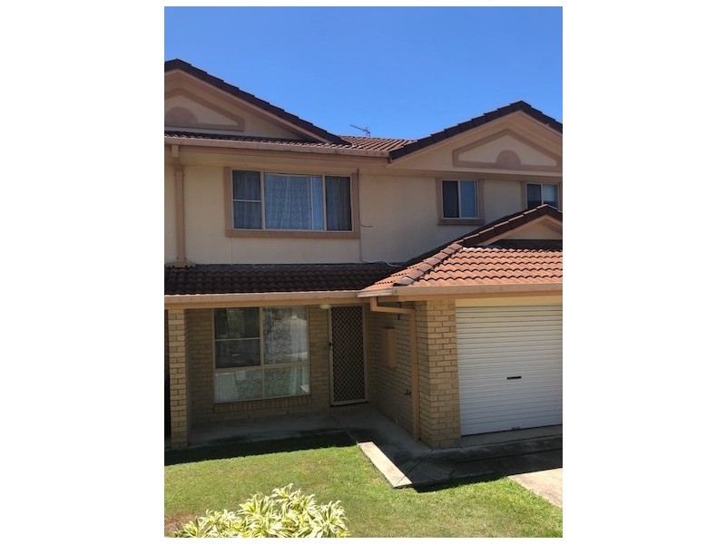 140/31 usher av, Labrador QLD 4215