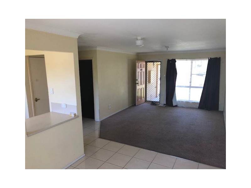 140/31 usher av, Labrador QLD 4215