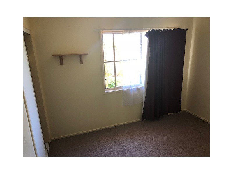 140/31 usher av, Labrador QLD 4215