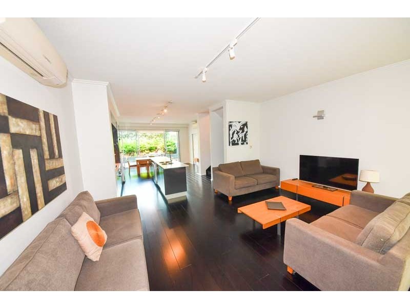74/89 Lambert St, Kangaroo Point QLD 4169