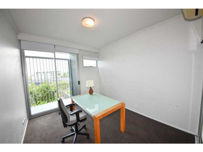 74/89 Lambert St, Kangaroo Point QLD 4169