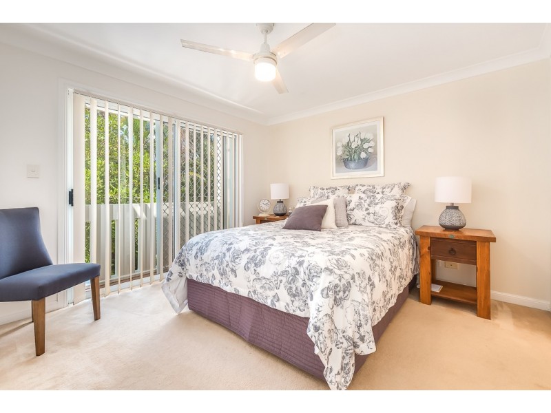 8/100 Cotlew St. East, Southport QLD 4215