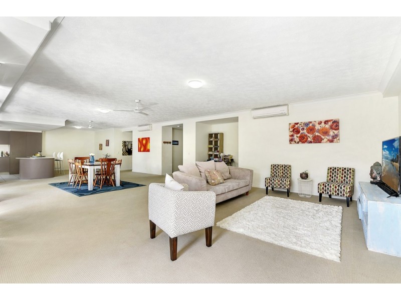 23/1 Acacia Court, Robina QLD 4226