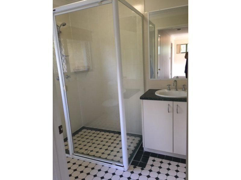 1/93 Whiting Street, Labrador QLD 4215