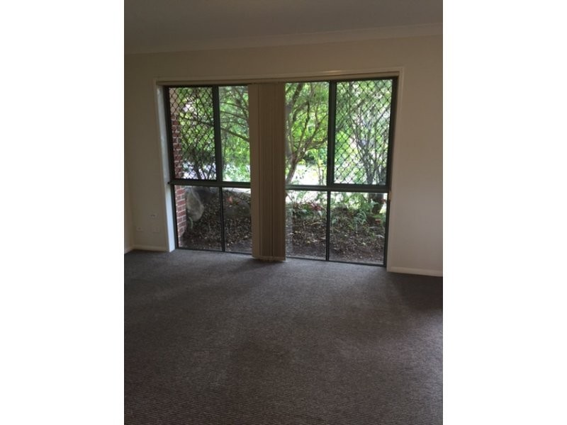 1/93 Whiting Street, Labrador QLD 4215