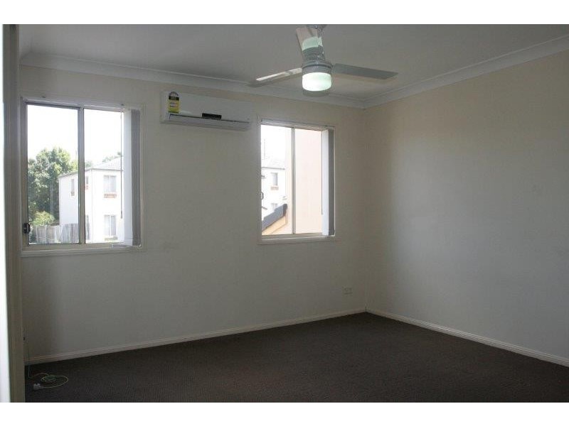 26/10 Chapman Place, Oxley QLD 4075