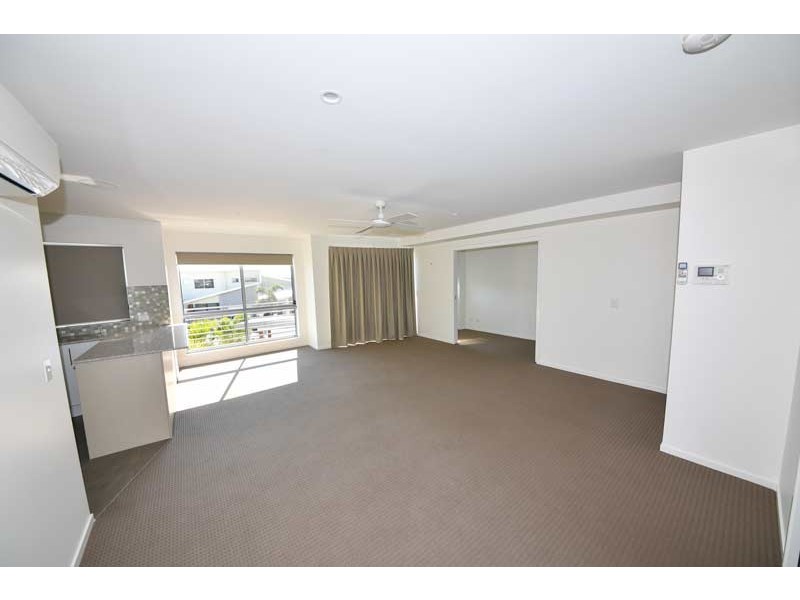 56 46 Regatta Blvd, Birtinya QLD 4575