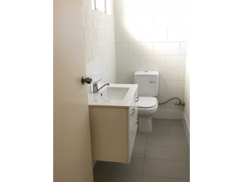 2/17 Halford Street, Newstead QLD 4006