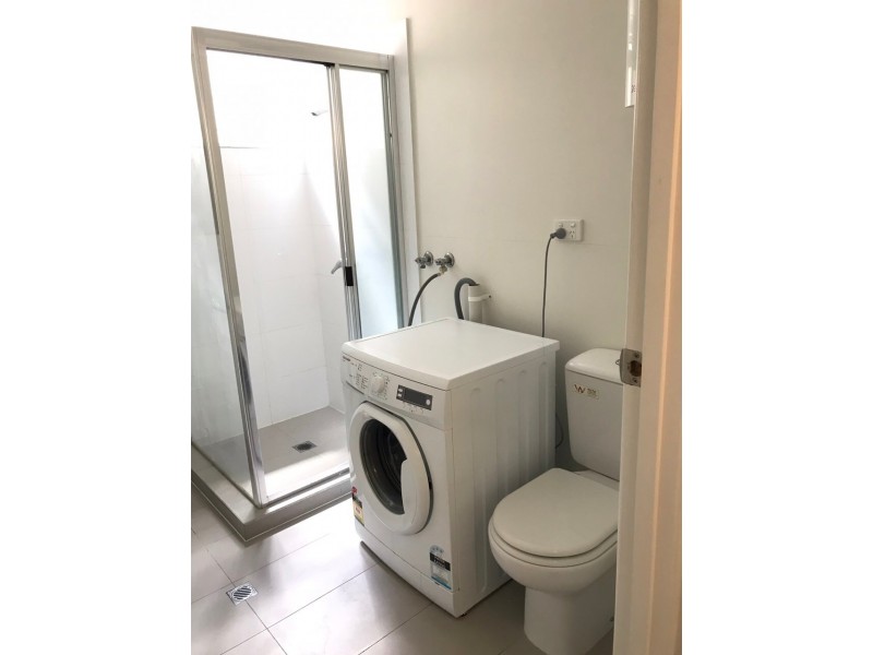 2/17 Halford Street, Newstead QLD 4006