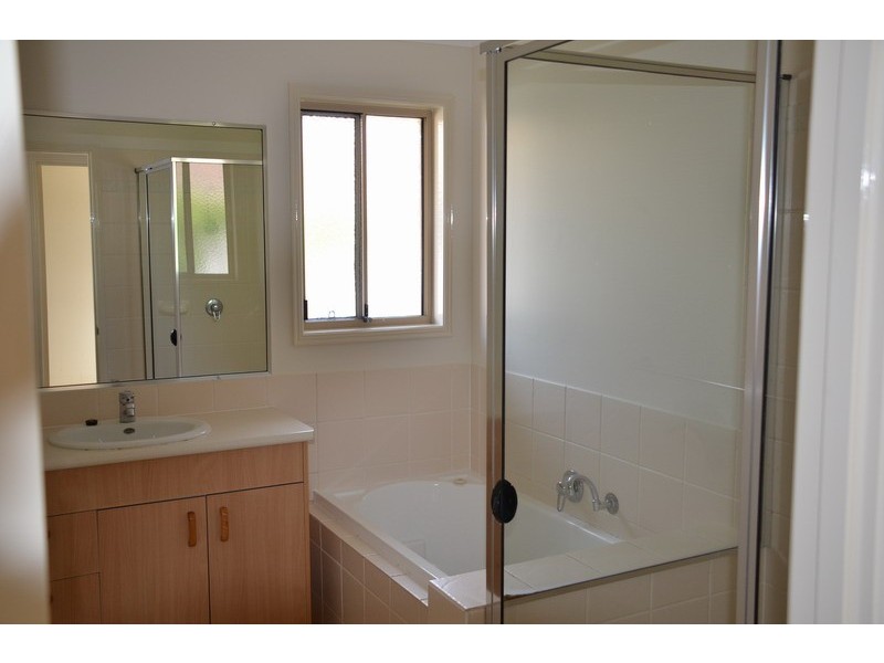 13 Babu Street, Varsity Lakes QLD 4227