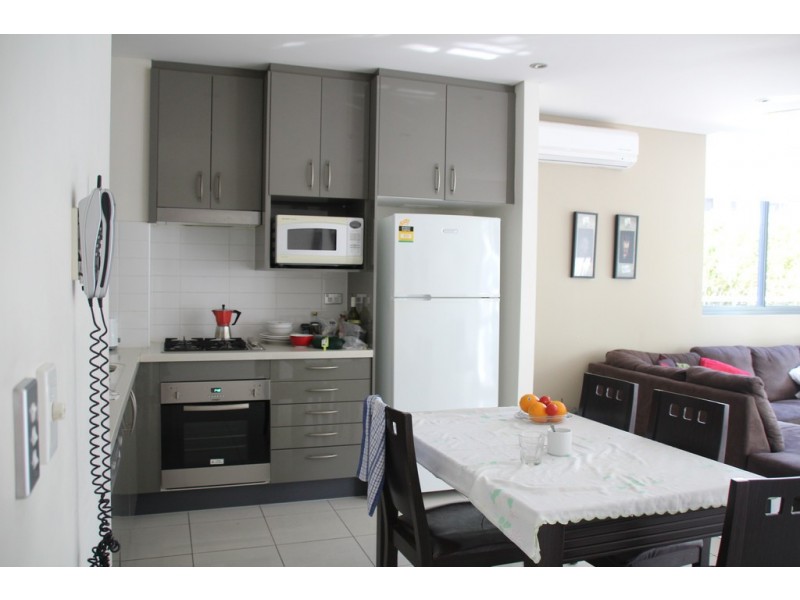 405/18 CYPRESS AVE, Surfers Paradise QLD 4217