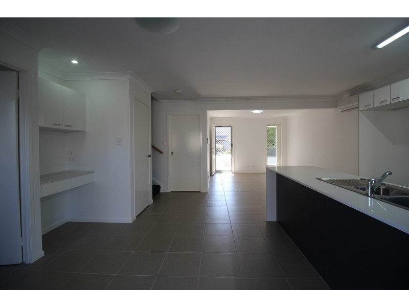 90/6 CLEARWATER STREET, Bethania QLD 4205