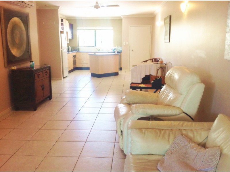 72-76 Trinity Beach Rd, Trinity Beach QLD 4879