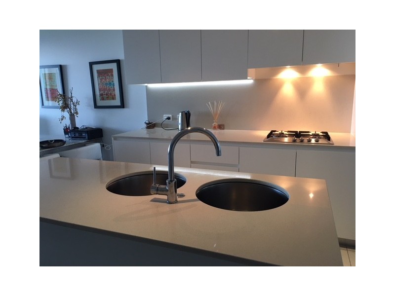 Apt 403 / 2-4 Creek St Kirra Beach, Coolangatta QLD 4225