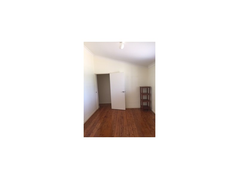 2/33 Edward Street, Charleville QLD 4470