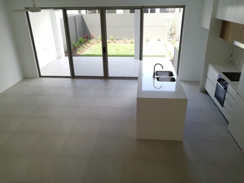 81 Florabella Drive, Robina QLD 4226