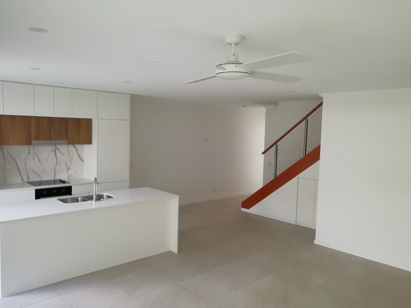 81 Florabella Drive, Robina QLD 4226