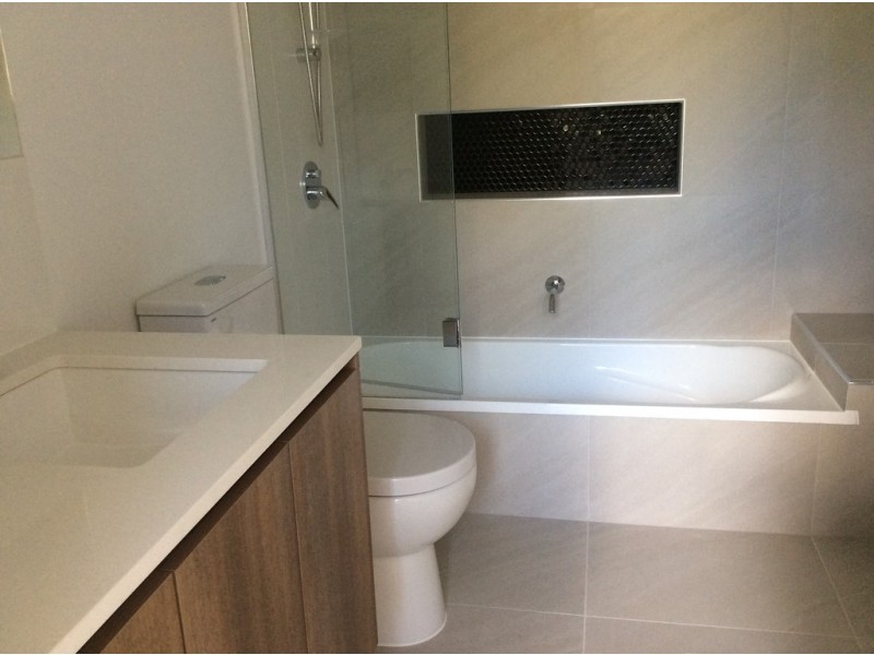 7 Summer Lane, Robina QLD 4226