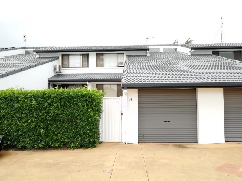 Unit 15 / 2-34 Karbunya St (VILLAS MERMAID), Mermaid Waters QLD 4218