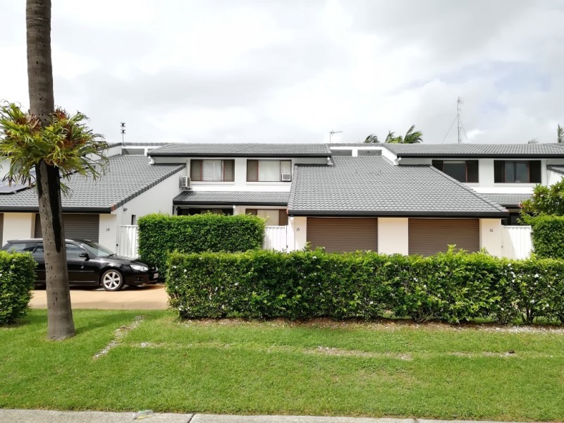 Unit 15 / 2-34 Karbunya St (VILLAS MERMAID), Mermaid Waters QLD 4218