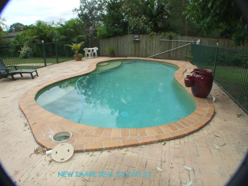19 Bluegum Drive, Marsden QLD 4132