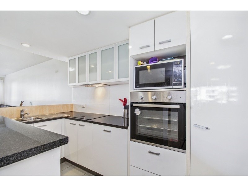 56/57 Grand Parade, Kawana Island QLD 4575