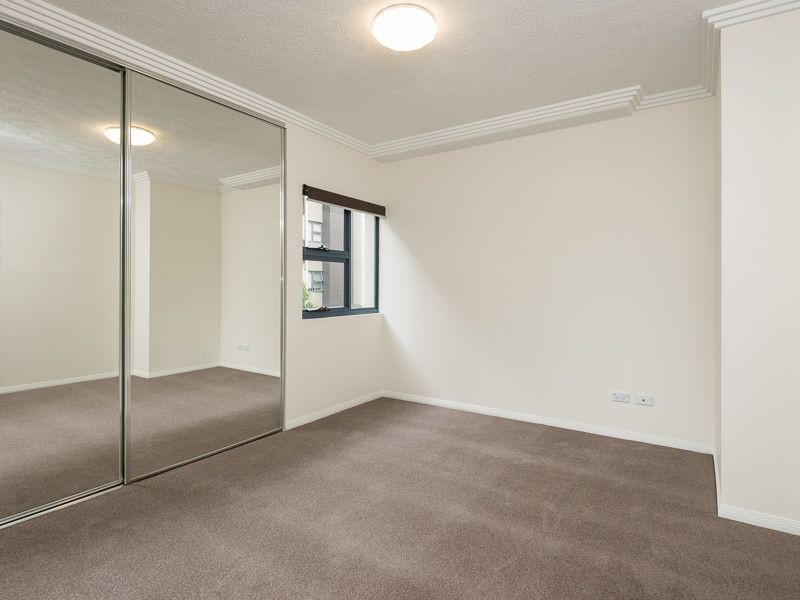 357/803 Stanley Street, Woolloongabba QLD 4102