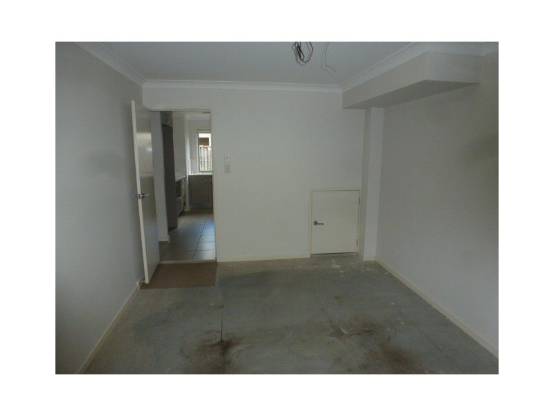 86 Carselgrove Ave, Fitzgibbon QLD 4018