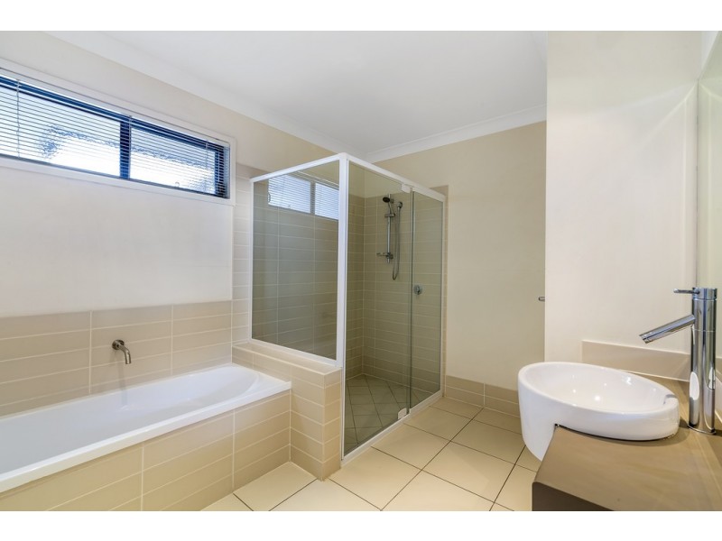 52/1 Jefferson Court, Upper Coomera QLD 4209