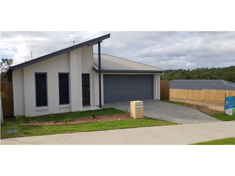 98 Alesana Street, Bellbird Park QLD 4300