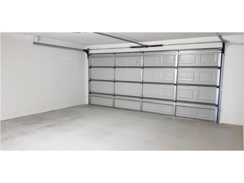 98 Alesana Street, Bellbird Park QLD 4300