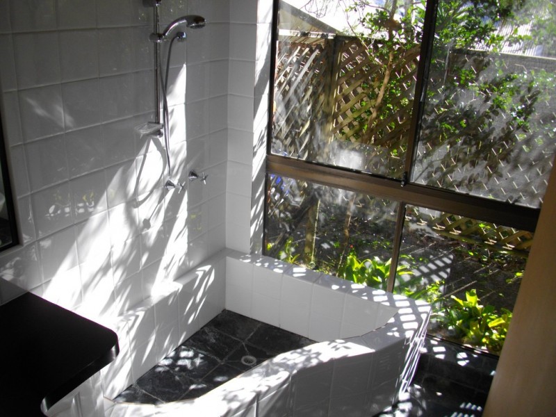 11 Dulhunty St, Chapel Hill QLD 4069