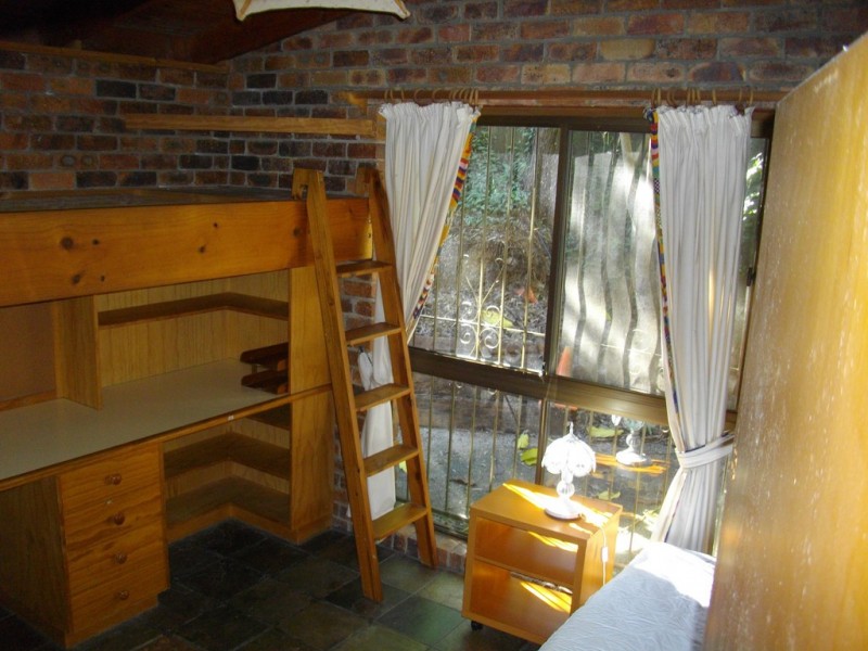 11 Dulhunty St, Chapel Hill QLD 4069