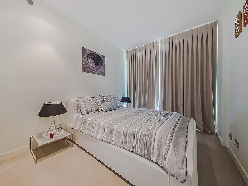 42/205 Coronation Drive, Milton QLD 4064