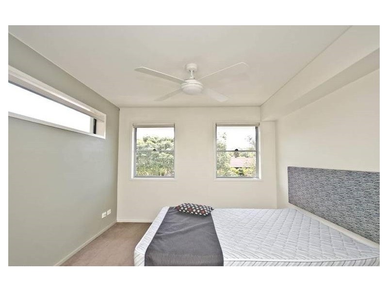 1203/111 Lindfield Road, Helensvale QLD 4212