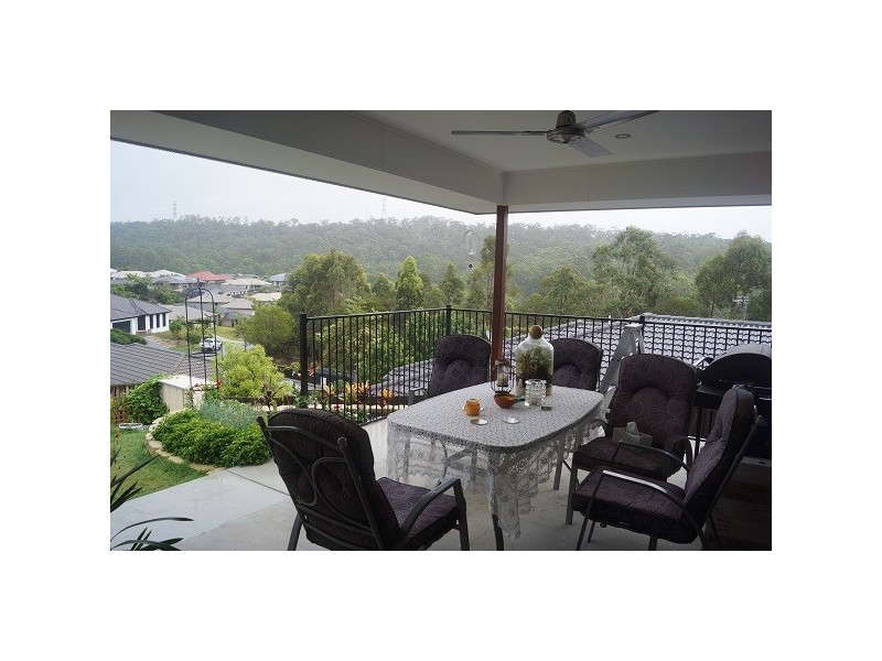 63 Diamantina Circuit, Pacific Pines QLD 4211
