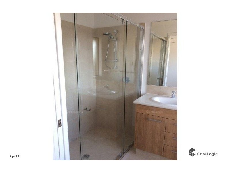 63 Diamantina Circuit, Pacific Pines QLD 4211