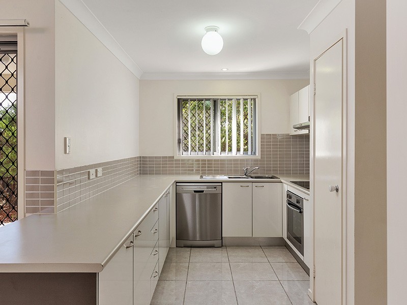 19 Platinum Place, Oxley QLD 4075