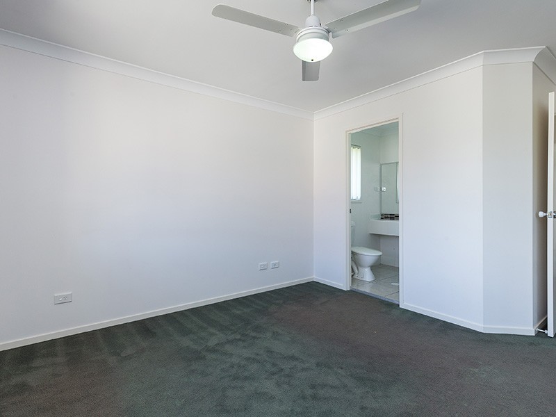 19 Platinum Place, Oxley QLD 4075