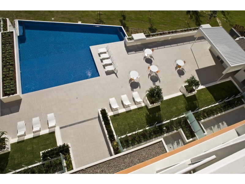 G03 / 2-4 Creek Street, Coolangatta QLD 4225