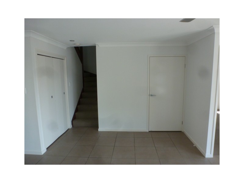86 Carselgrove Ave, Fitzgibbon QLD 4018
