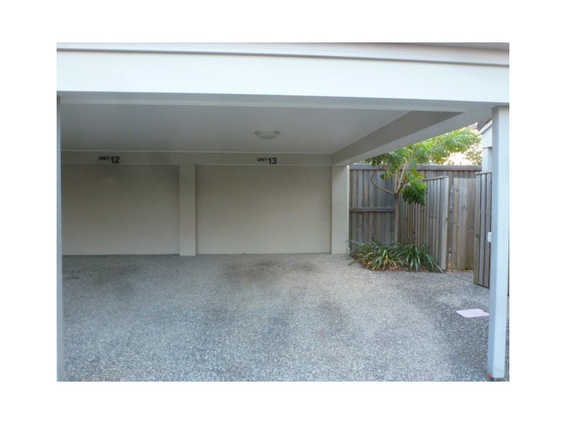 86 Carselgrove Ave, Fitzgibbon QLD 4018